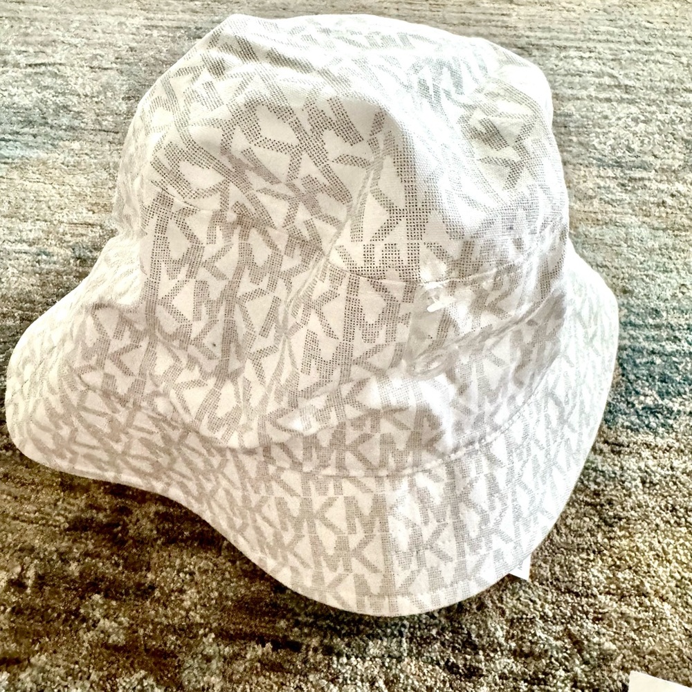 Michael Kors White and Gray Bucket Hat